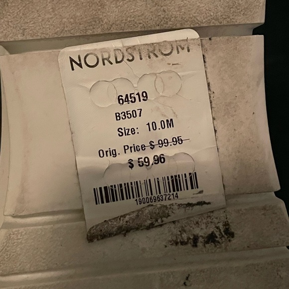 Blondo Waterproof High Top Sneakers - Picture 6 of 6